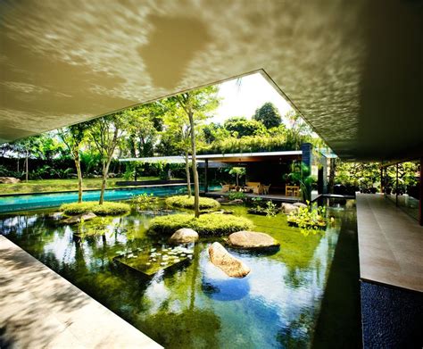Maison Verte à Larchitecture Ouverte Et Aérée à Singapour Garden
