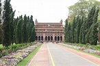 Aitchison College : Home