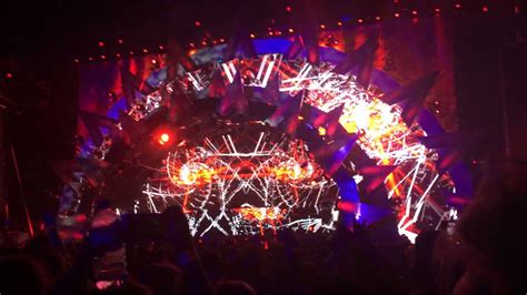 knife party give it up future music festival sydney 2015 youtube