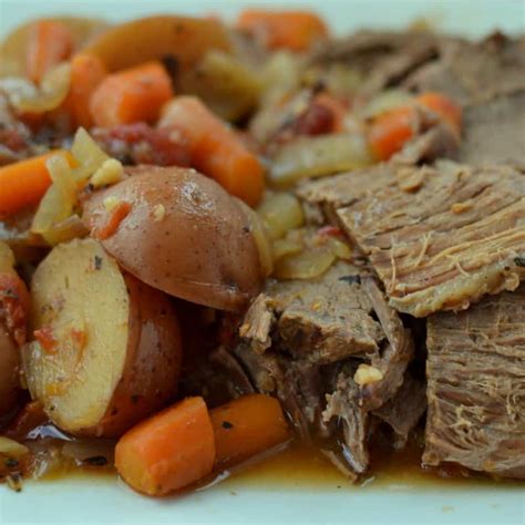 Transfer the meat to a cutting board and cover with aluminum discard the solids and return the strained sauce to the pot. Easy Slow Cooker Italian Pot Roast | Small Town Woman
