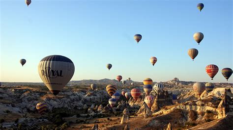 Hd Wallpaper Turkey Hot Air Balloon Cappadocia Sky Clear Sky Air