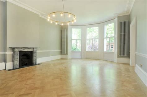 A Light Filled And Tranquil Apartment In South Kensington