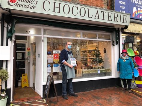 Greyhound cafe is no strangers to many, especially if you explore bangkok food a lot. Winners of Mole Valley's Christmas Window Competition ...