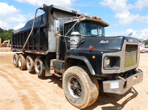 1990 Mack Dm690s Dump Truck