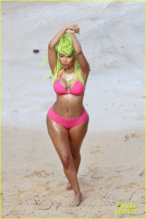 Nicki Minaj Bikini Nicki Minaj Bikini Bod For Starships Video