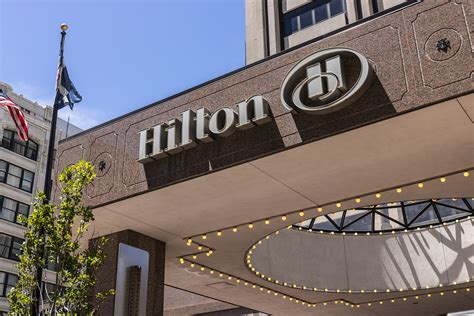 Houston Chronicle Hilton Wyndham And Choice Hotels Sued For Promoting Sex Trafficking