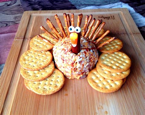 Turkey Cheese Ball Thanksgiving Appetizer Turkey Cheese Ball