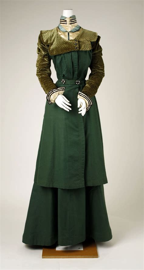 1897 98 Walking Suit Metropolitan Museum Victorian Fashion