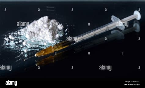 Narcotic Addiction Hi Res Stock Photography And Images Alamy