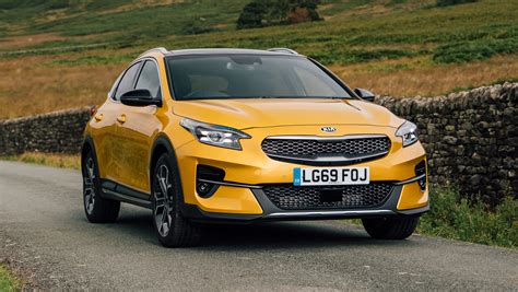 New Kia Xceed 14 Petrol 2019 Review Pictures Auto Express