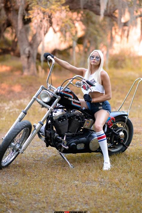 Born To Ride Babe Of The Week Chelsea 27 Born To Ride Motorcycle Magazine Motorcycle Tv