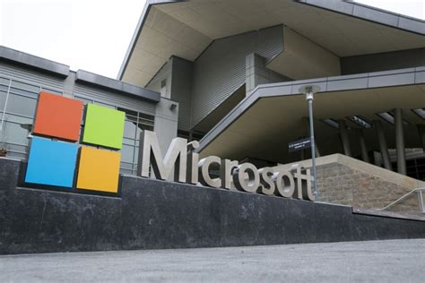 Microsoft Just Leaped Over Amazon As Second Most Valuable Us Company