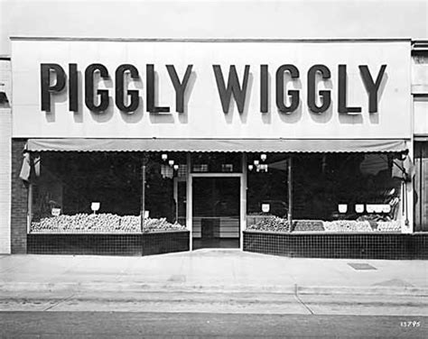 Piggly Wigglys Market ~my Dear Father Began Working For This Chain As