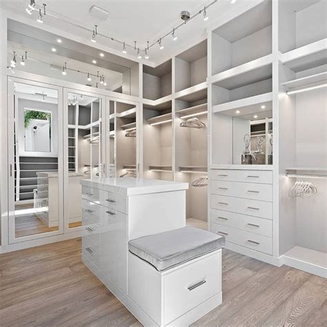 Pin By Vicki Wells On Bathrooms In 2020 Master Closet Design Walk In