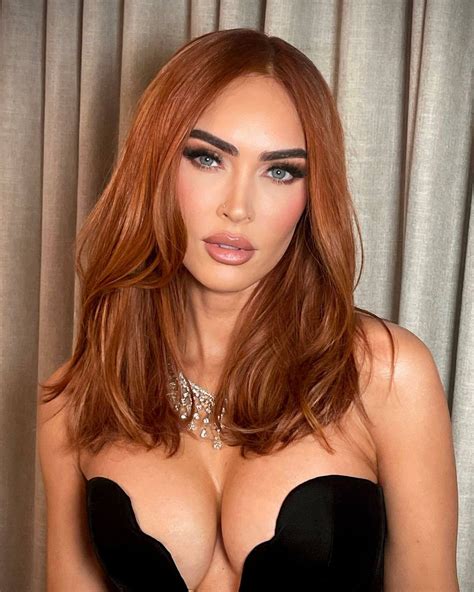 Megan Fox Exposed Tits In Cleavage 12 Photos The Fappening