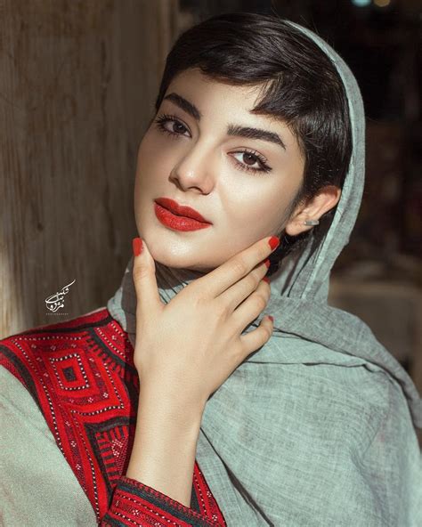 Iranian Fashion Persian Beauties Aroosimanir Iranian Beauty