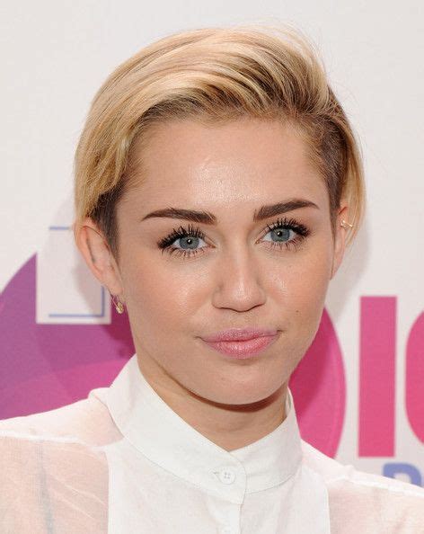 Miley Cyrus Celebrity Straight Hairstyles Celebrity Hairstyles
