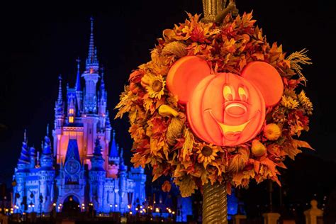 Disney Halloween Theme