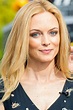 Heather Graham - Set of EXTRA at The Grove in Los Angeles (2014 ...