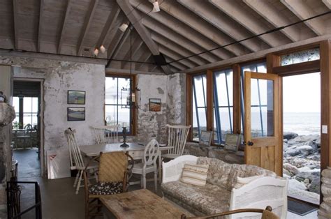 Beach House Rustic And Industrial Accent Interior Design With
