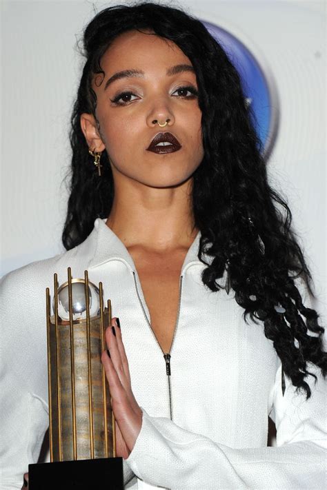 Reasons Why Fka Twigs Is Our New Beauty Inspiration Marie Claire Uk