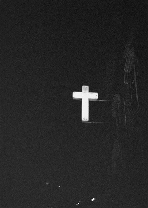 Black And White Crosses Wallpaper