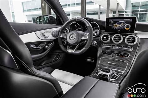 2017 Mercedes Benz C63 Amg Coupe Pictures Auto123