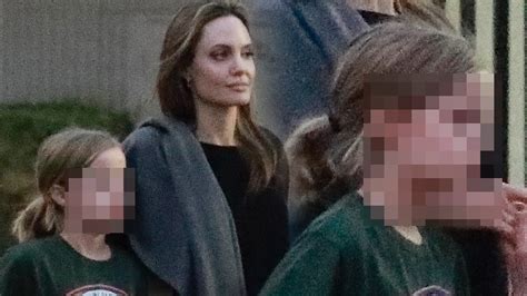 Córka Angeliny Jolie 10 Letnia Vivienne Coraz Bardziej Przypomina Mamę Foto Kozaczek
