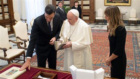 Sánchez Se Reúne Con El Papa Francisco En El Vaticano