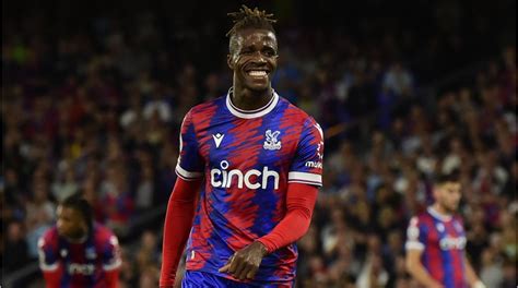 Wilfred Zaha Biography Career Earnings And Net Worth Latest Sports