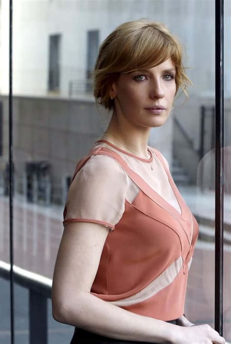 Hot Pictures Of Kelly Reilly Which Are Really A Sexy Slice From Heaven Page Of Best