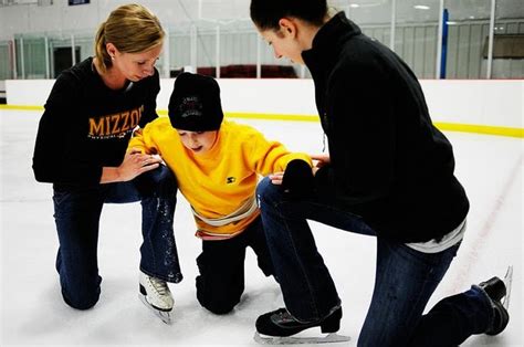Media Disanddat Disabled Kids Gain Confidence Through Ice Skating