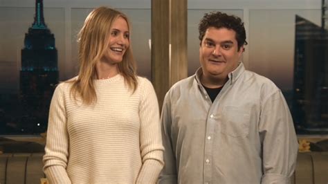 cameron diaz refutes bobby moynihan s romantic claims in snl promo