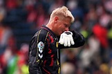 On this day in 2001: Peter Schmeichel makes final appearance for ...
