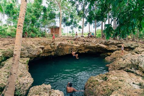 The Incredible Cabagnow Cave Pool In Bohol Jonny Melon