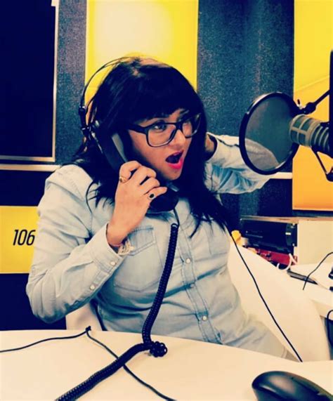 Life Story of RJ Simran AKA Kidaan Jii | Essence Of Qatar