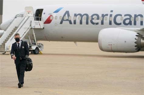 American Airlines Warns Of As Many As 13000 Layoffs