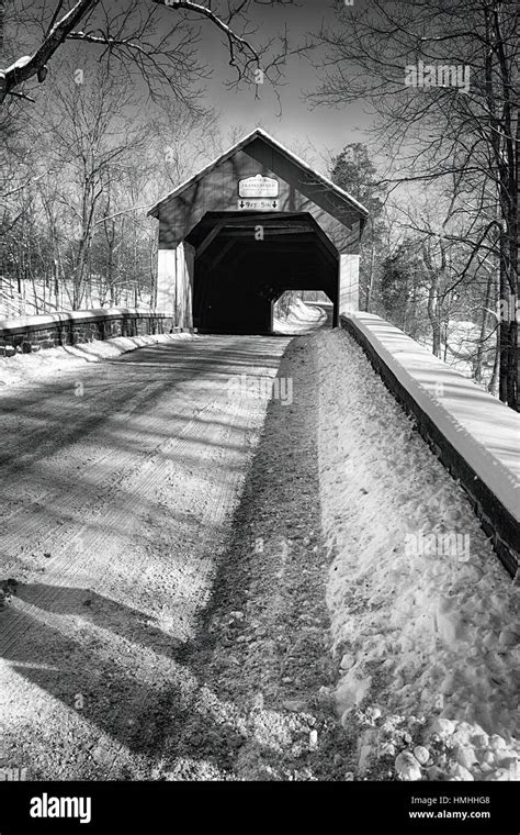 Bucks County Pennsylvania Covered Bridge Hi Res Stock Photography And