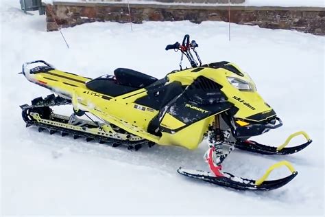 Ski Doo Summit 850 Turbo First Ride Impressions Supertrax Online