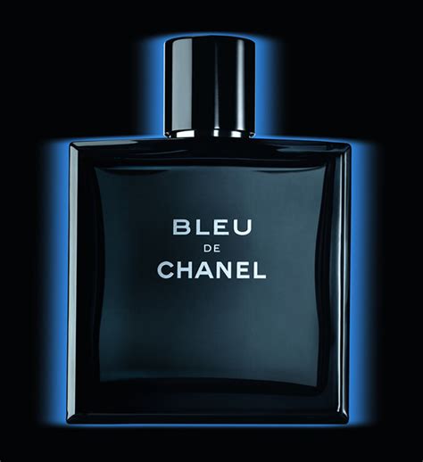 The edp version, is obviously going to have a higher concentration of fragrance, but what does it actually smell like? Chanel's latest Bleu de Chanel fragrance for men | Buro 24/7