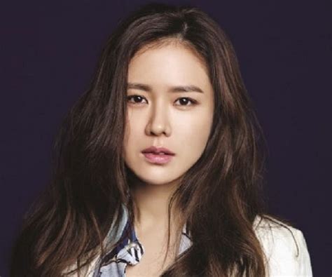 Son Ye Jin Photoshoot Korean Model Baek Ye Jin In Lingerie Set