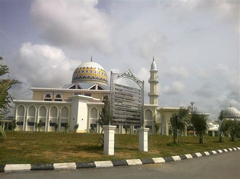 Temerloh is a municipality in central pahang, malaysia. NIDA'UL ISLAM: Solat jamak di Masjid Baru Pekan, Pahang