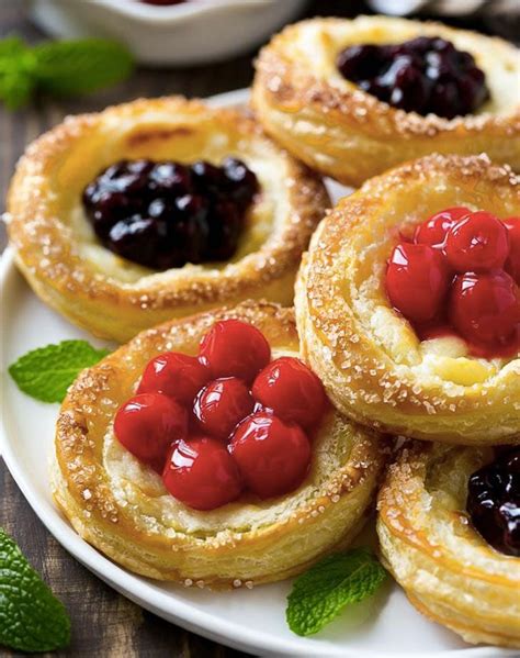 18 Puff Pastry Desserts That Look Impressive but Are Secretly Easy