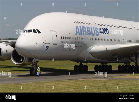 A380 Airbus A380 New Large Double Decker Airliner With Ground Crew