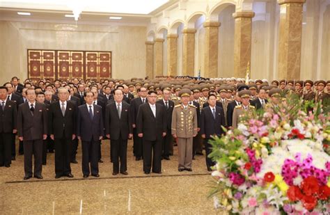 It is common to see people from the provinces visit and it is frequently easy to see their sheer surprise. Kim Jong Un Visits Kumsusan Palace of Sun | Explore DPRK