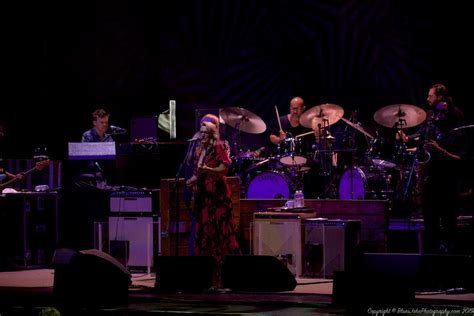 Photos Of Tedeschi Trucks Band At Paramount Theatre On May 23 2019 Vortex Music Magazine