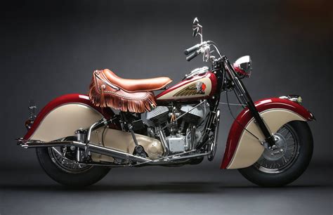 1951 Indian Chief Roadmaster 2 048×1 323 пикс Indian Motorbike