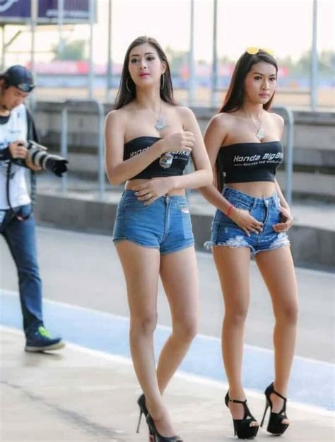 Thai Street Girls Hot Sex Picture