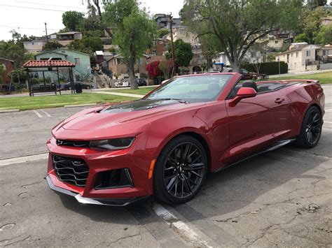 The Chevrolet Camaro Zl1 Convertible Is The Worlds Beastliest Tanning