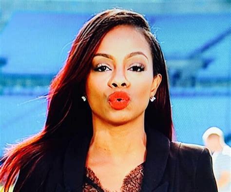 A Look At Super Sexy Sports Reporter Josina Anderson Part 2
